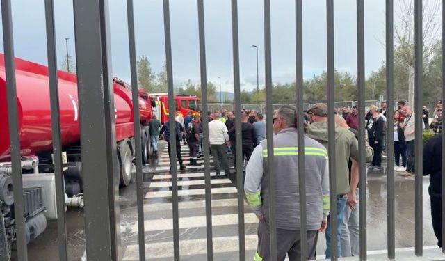 Meclis çevresinde güvenlik önlemleri artırıldı, grev devam ediyor