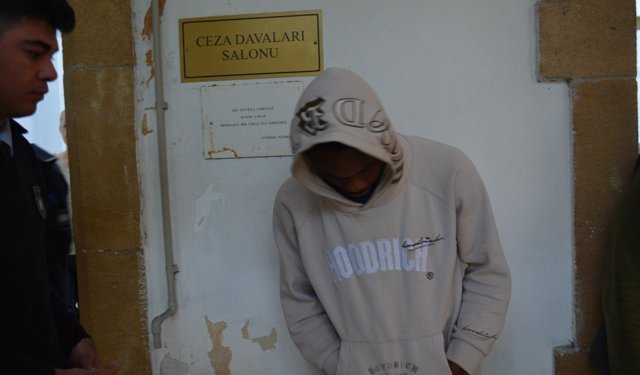 Lefkoşa'da 1206 gün izinsiz ikamet eden zanlı hakkında 8 gün tutukluluk kararı verildi