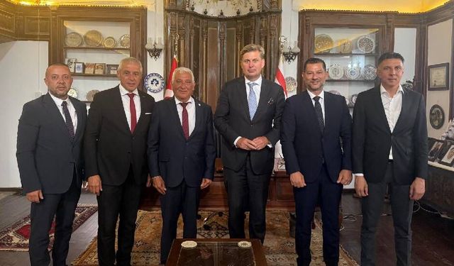 Alman Milletvekili Krah’tan Belediyeler Birliği’ne ziyaret