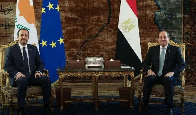 Hristodulidis ile Sisi El-Alamein’de bir araya geldi