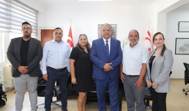 Kırsaldaki posta dağıtımında muhtarlarla iş birliği