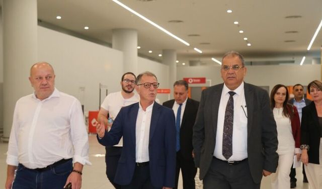 Sucuoğlu Ercan Havalimanı’ndaki ihtiyaçları yerinde inceledi
