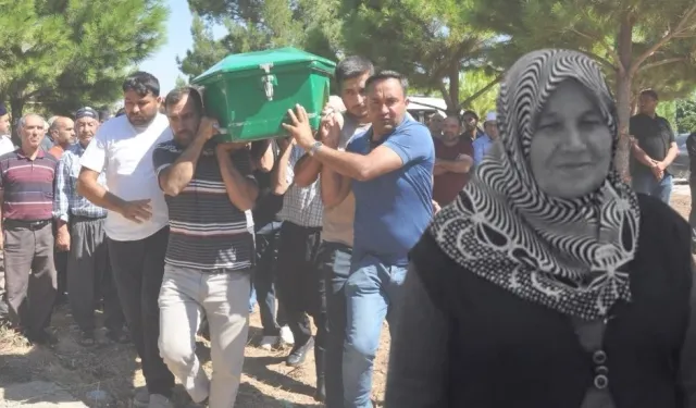 Şerif Özdemir, Mersin’de son yolculuğuna uğurlandı