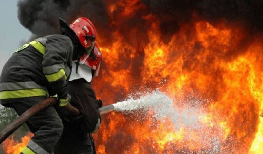 Yeniboğaziçi Sanayi Bölgesi’nde bulunan iş yerinde yangın!