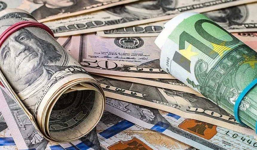 Döviz Kurları… Dolar 38,90, Euro 43,50, İngiliz Sterlini 51,75 Tl