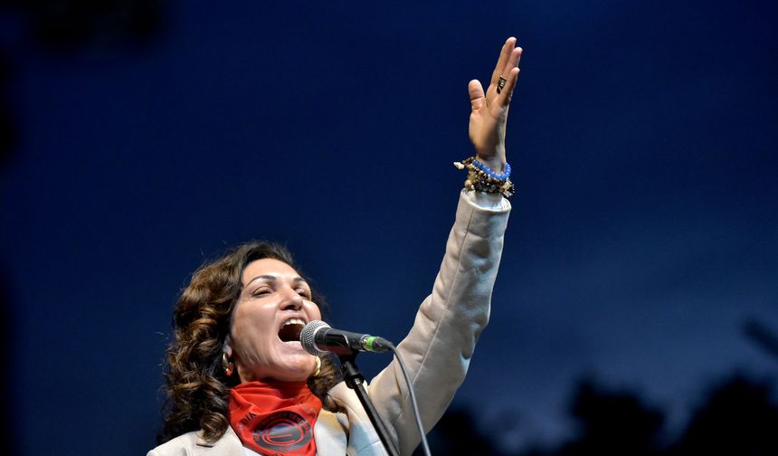 Eylem: “Basın özgürlüğüne müdahale kabul edilemez, mücadeleye devam edeceğiz”