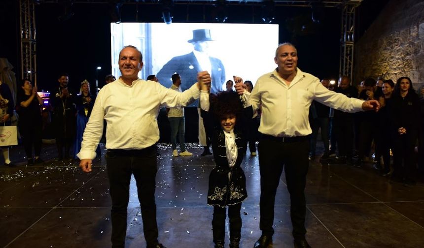 19 Mayıs Atatürk’ü Anma Gençlik ve Spor Bayramı çerçevesinde Gençlik Şöleni düzenlendi