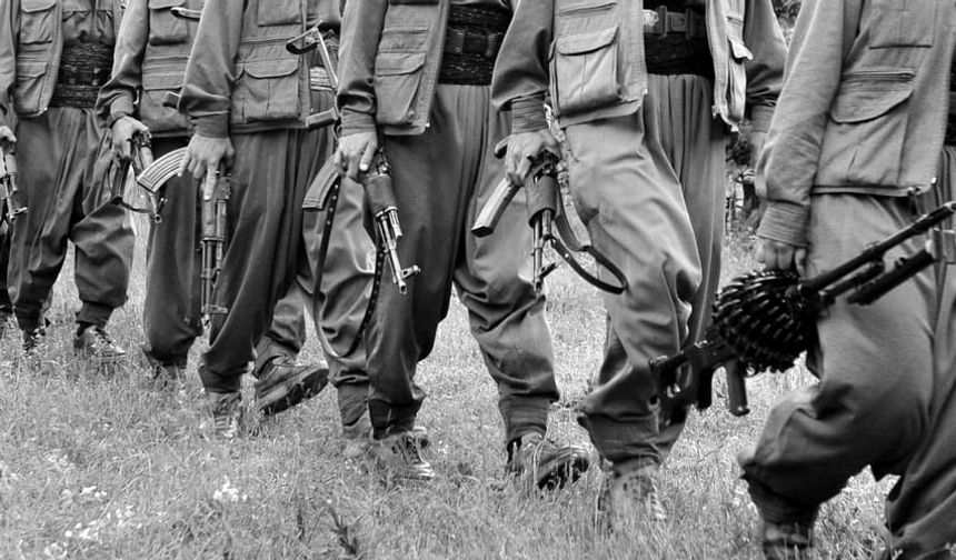 PKK silah bırakma ve fesih kararını duyurdu!