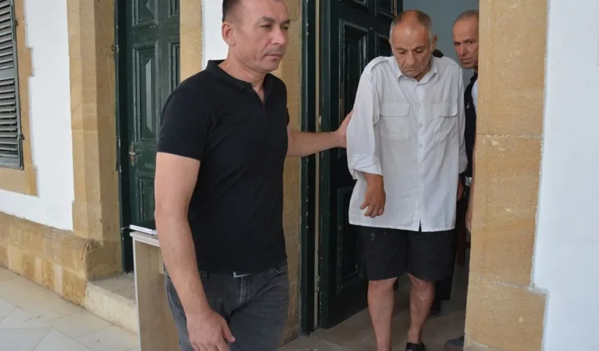 Güneyde çaldı, Kuzeyde sattı