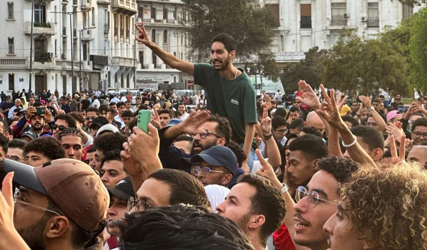 Fas'taki "Z kuşağı" gösterilerinde reform ve tutukluların serbest bırakılması talep edildi