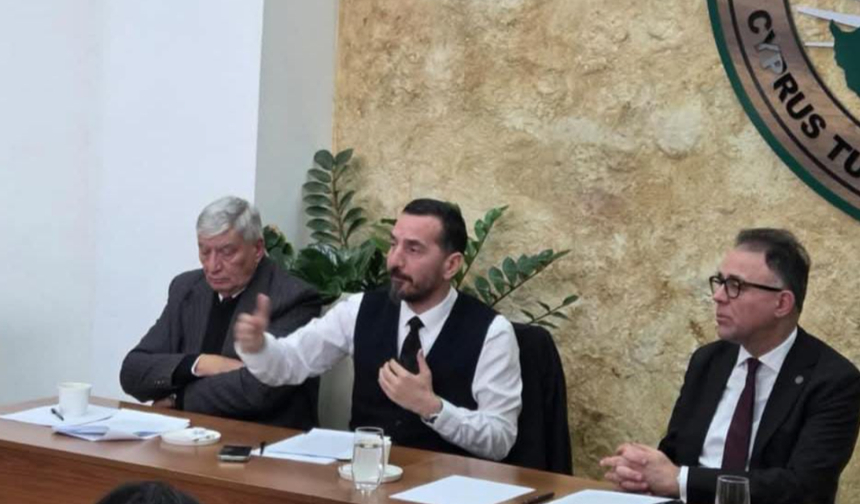 Avukatlara 'Anayasa Değişikliği' bilgilendirmesi