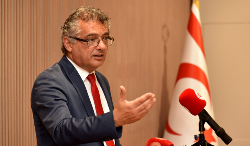 Erhürman: Türkiye, Kıbrıslı Türkleri dışlayan tek taraflı girişimlere izin vermeyecektir