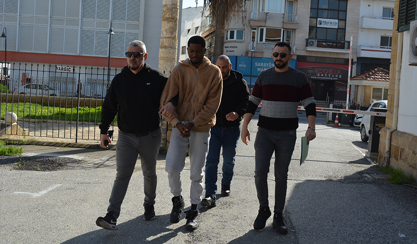 Lefkoşa’da uyuşturucu suçundan tutuklanan Nijeryalı zanlı 3 gün gözaltında
