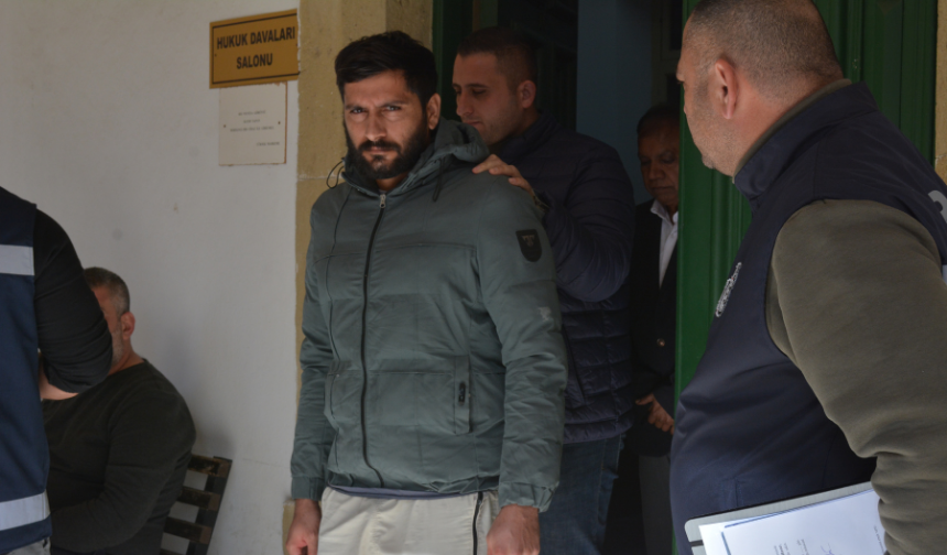 Lefkoşa'da meydana gelen "KKTC’de İkamet İzinsiz İkamet Etmek" suçundan tutuklanan zanlı Faizan Ali tutuklanarak mahkeme