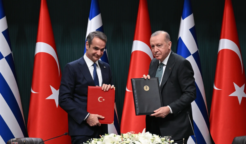 Erdoğan ve Miçotakis, iki ülke arasındaki ortak bildiriye imza attı