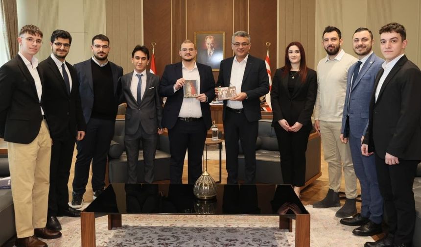 Cumhurbaşkanı Tufan Erhürman, Liberal Demokrasi Hareketi heyetini kabul etti