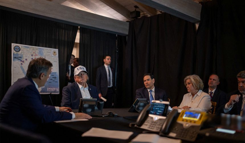 Trump, İran'a saldırı için Kongre'den onay almaya ihtiyacı olmadığını savundu