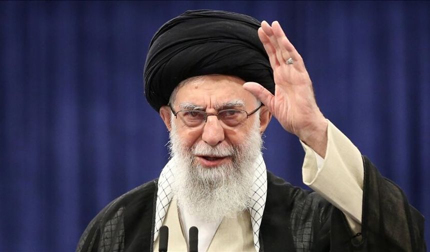 İran basını: ABD-İsrail saldırısında hayatını kaybeden Hamaney, Meşhed'de toprağa verilecek