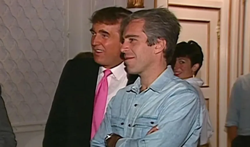 Epstein Dosyaları: Trump'a yönelik istismar suçlamasını içeren eksik dosyalar yayımlandı