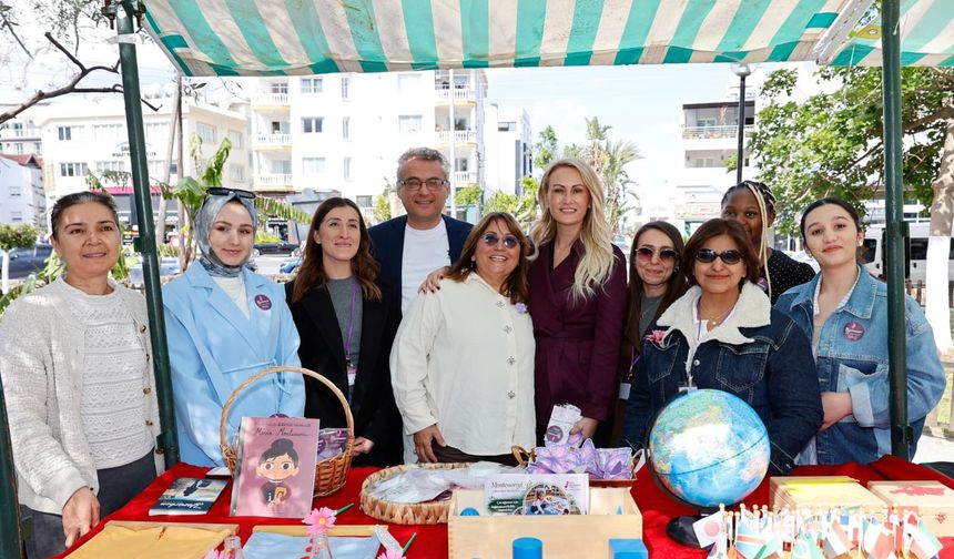 Erhürman çifti Emekçi Kadınlar Panayırı’nı ziyaret etti