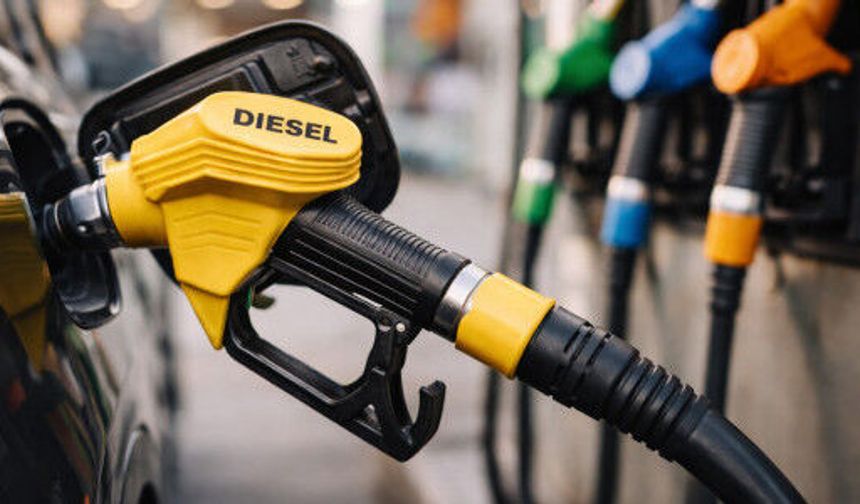 Akaryakıt fiyatlarına zam