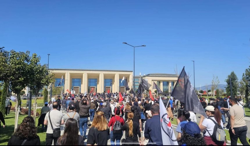 BY : "Genel grev düzenleyen sendikalarla dayanışma içindeyiz, pazartesi günü eylemdeyiz"