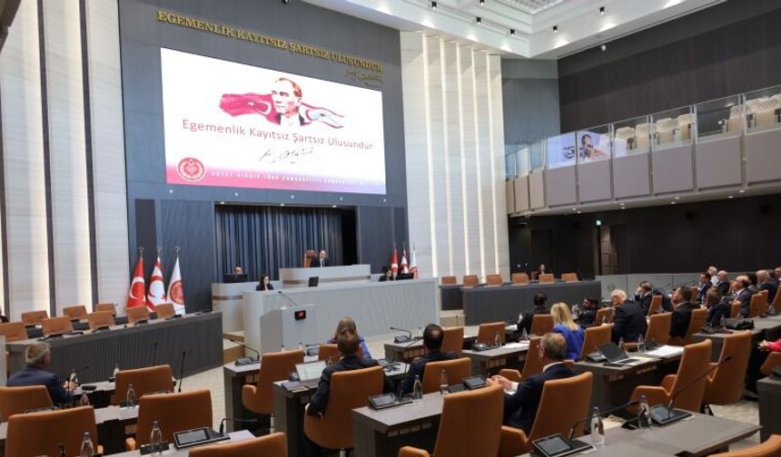 Cumhuriyet Meclisi olağanüstü toplandı