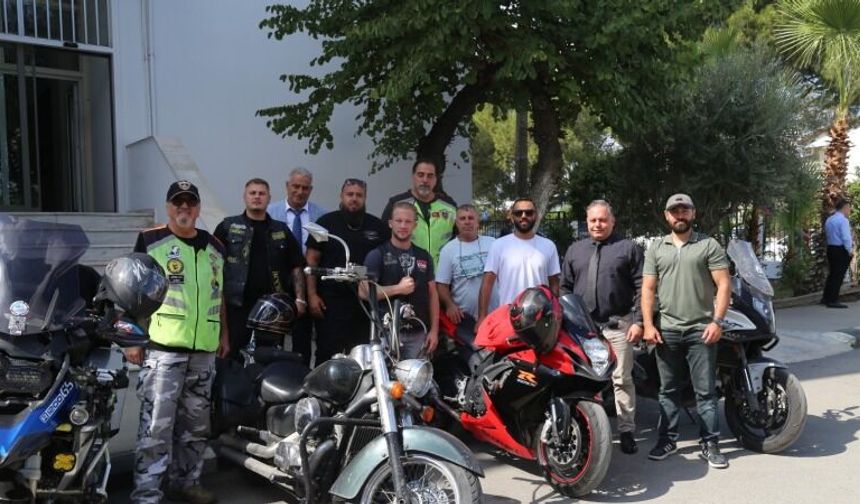 Motosiklet sürücülerinin güvenliği masaya yatırıldı