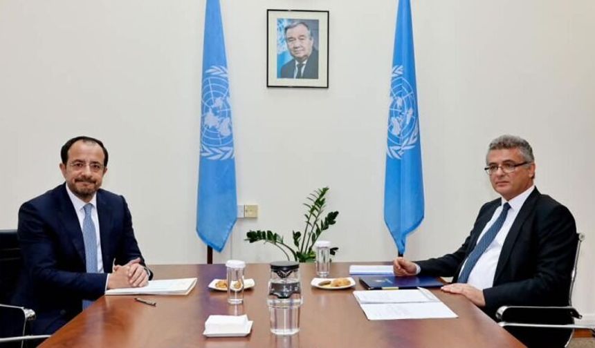 Erhürman ve Hristodulidis’in ara bölgedeki görüşmesi başladı