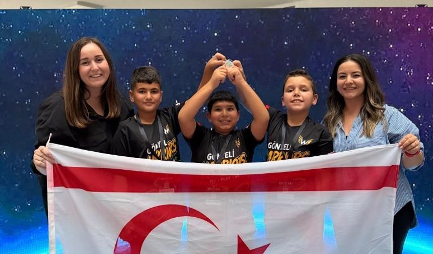 Kıbrıslı öğrencilerden Avrupa'da çifte başarı: 30 golle gol kralı oldu