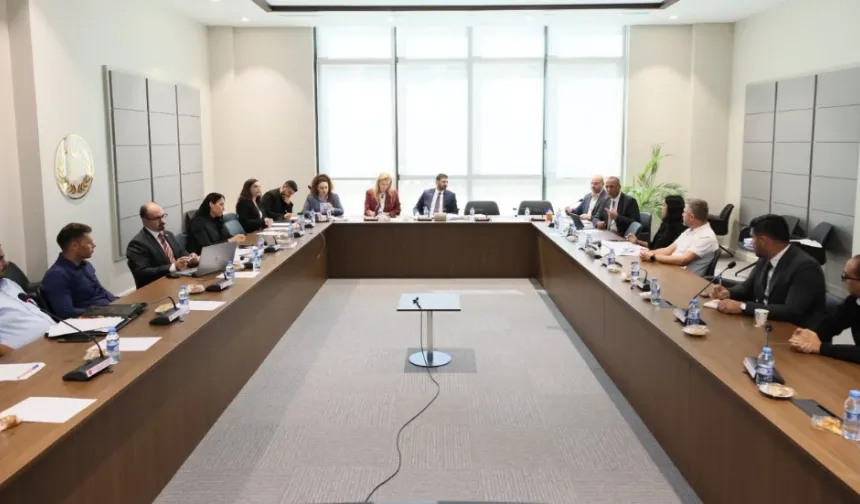 Girne'deki gemi faciası Meclis gündeminde: Yetkililer dinlendi