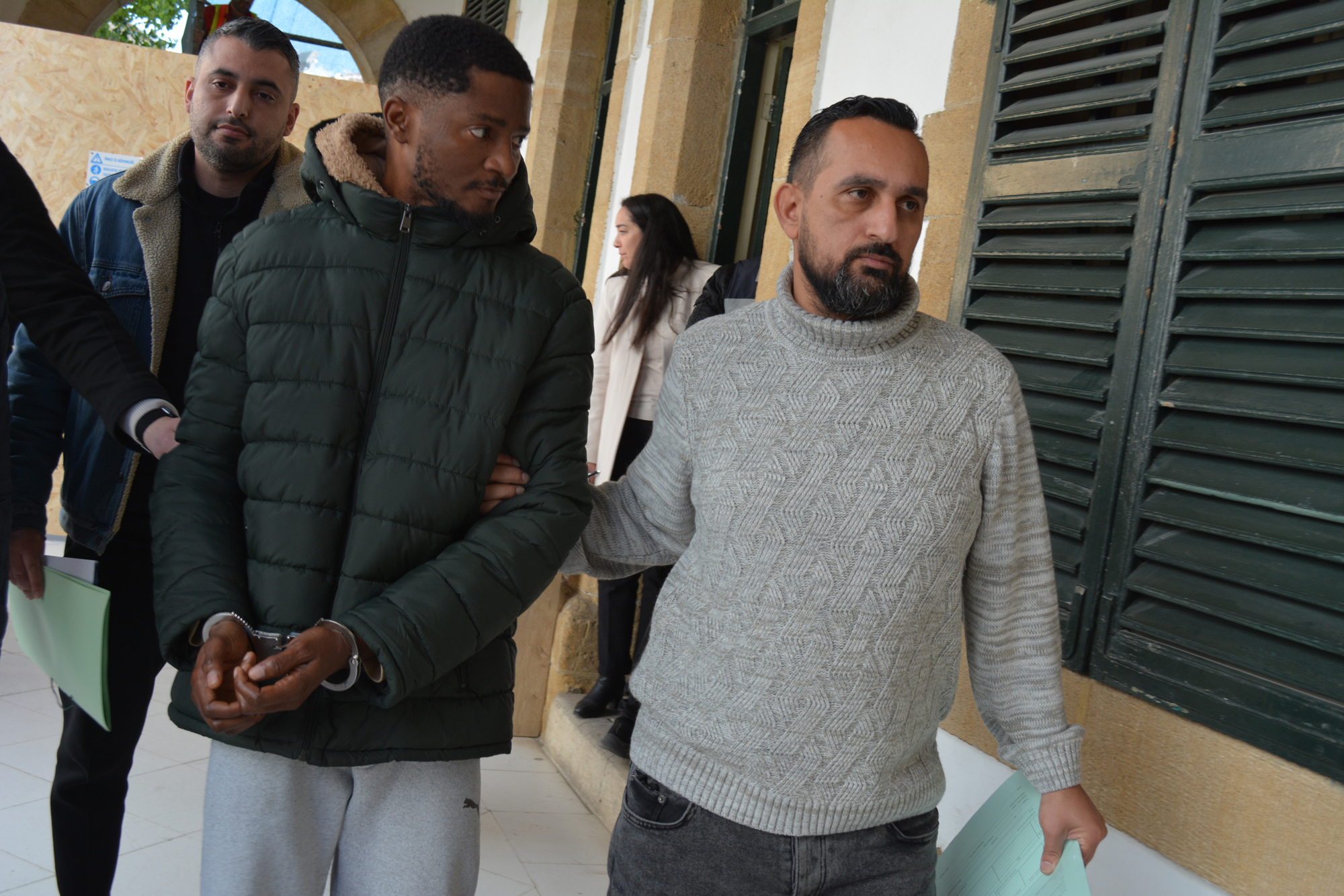 Lefkoşa’da uyuşturucu operasyonu: Nijeryalı zanlı yeniden mahkemeye çıkarıldı