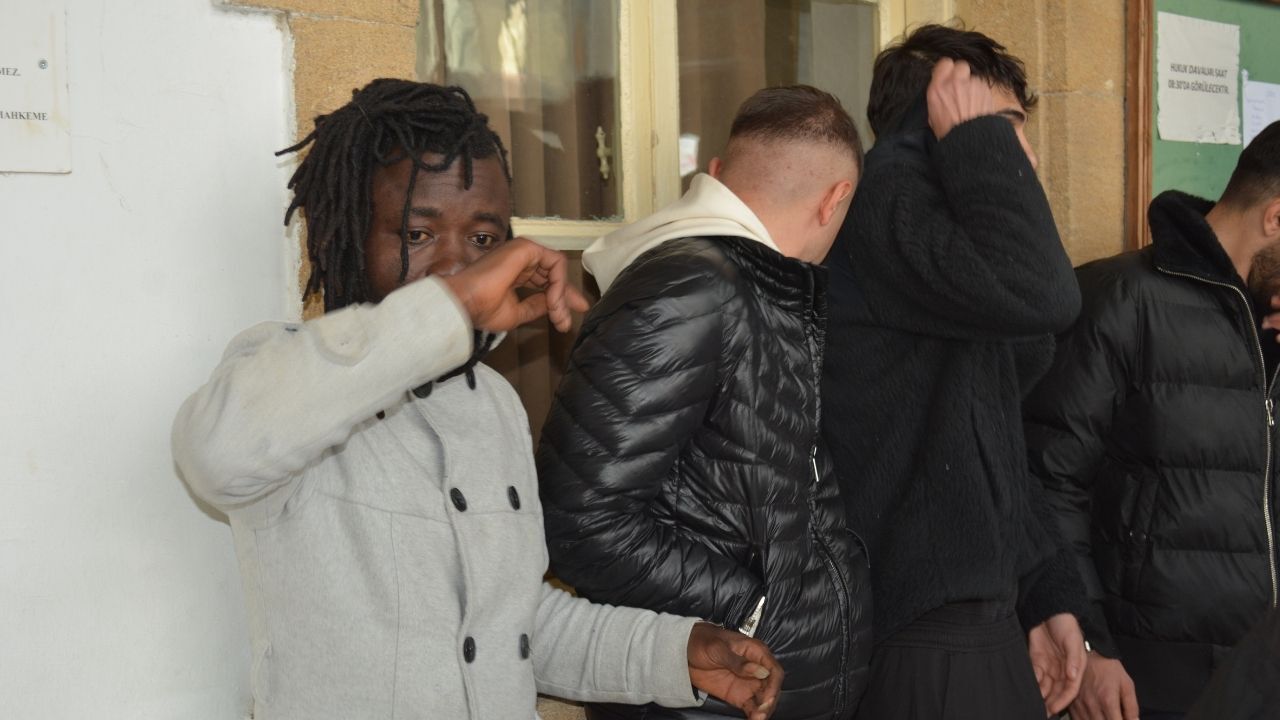 Lefkoşa’da uyuşturucu operasyonu: 3 zanlı tutuklandı