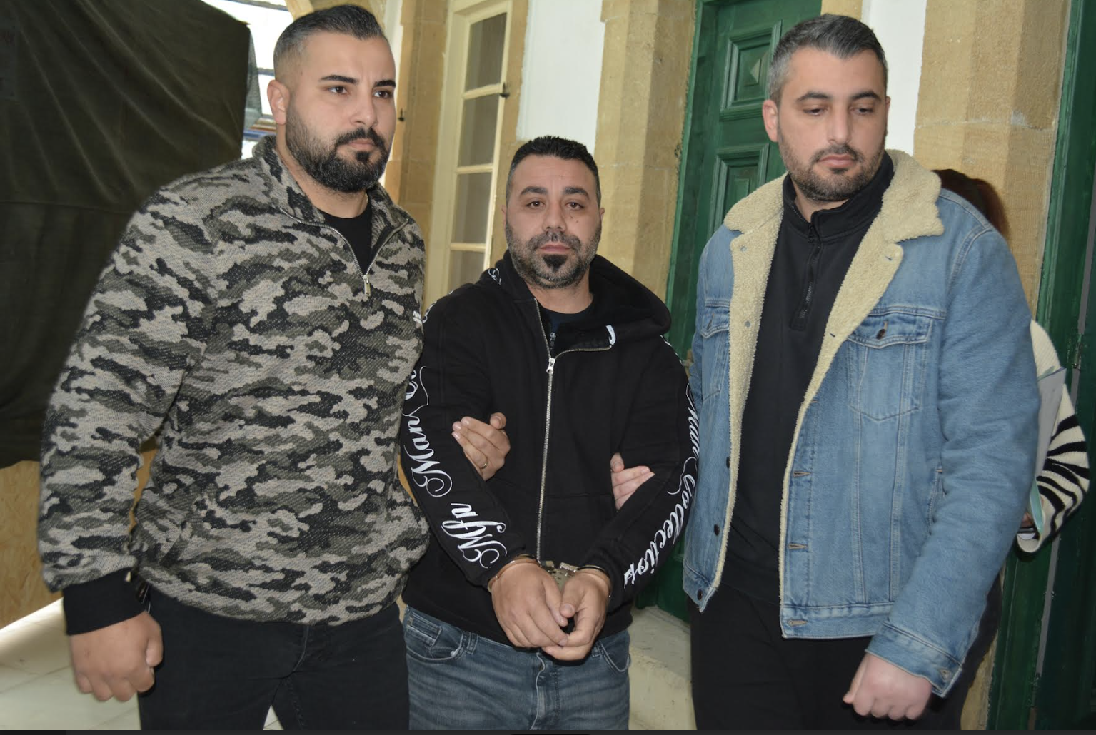 Güney’den ithal, taşın altında zula: Mustafa Kavaz tutuklandı!