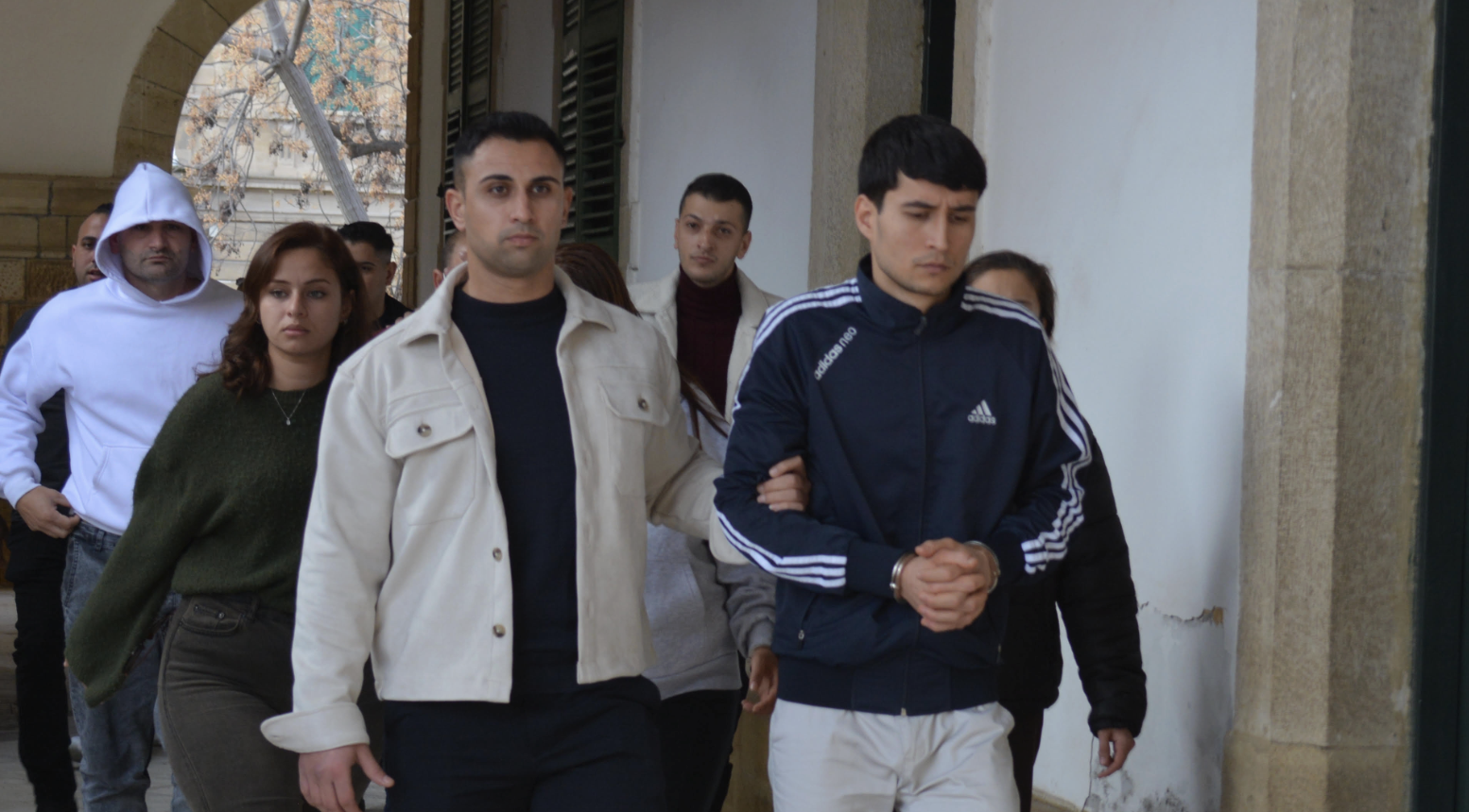 Lefkoşa’da sahte kira sözleşmesi düzenleyen zanlılar tutuklandı