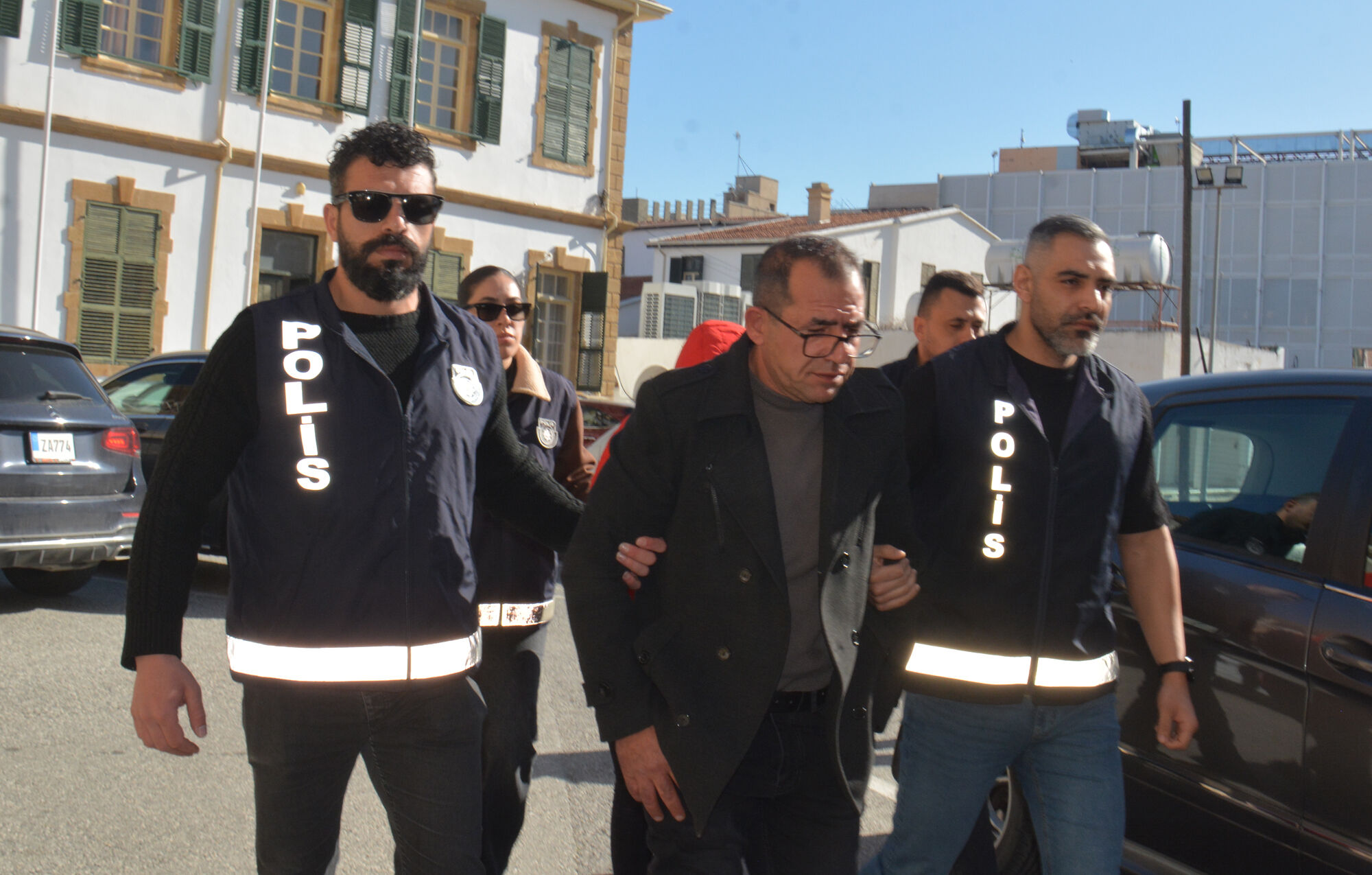 Sahte diploma soruşturmasında Muruz çiftine teminat