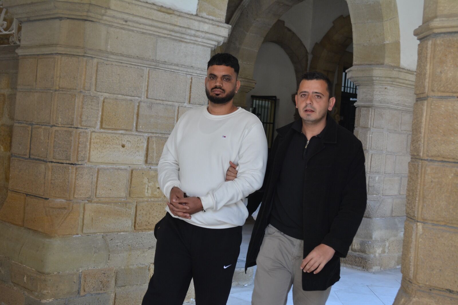 Hindistan uyruklu zanlı askeri yasak bölgeyi ihlal suçundan cezaevine gönderildi