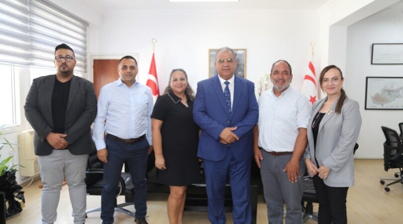 Kırsaldaki posta dağıtımında muhtarlarla iş birliği